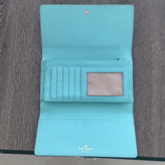 Kate spade wallet - Picture 2 of 3